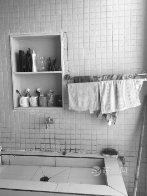 成都大学宿舍水泥地铺卡通软垫 男生寝室成十