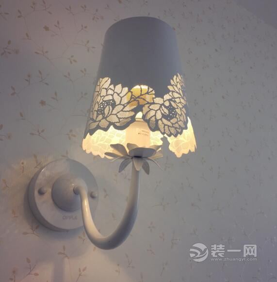 蕾丝花边壁灯