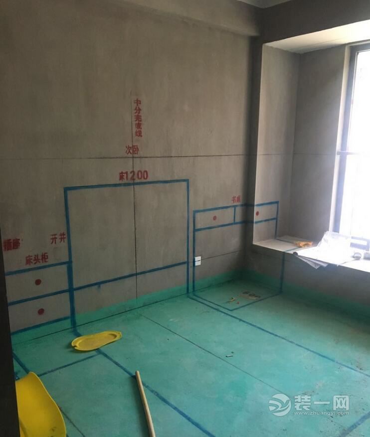 直击我家的装修现场——敲墙后第一次来家里看
